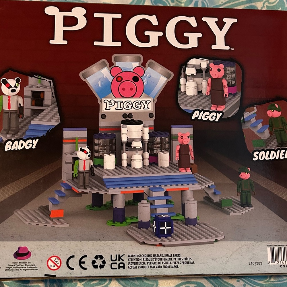 Piggy Buildable‎ Lab Set - Picture 2 of 2